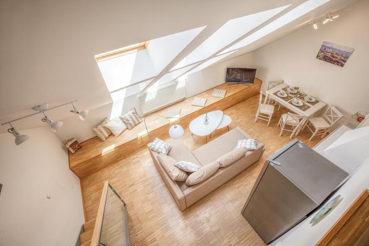 Apartment Modern Charvatova *