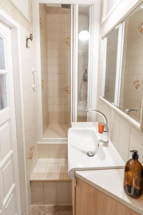 Charming In Lesser Town Appartement *