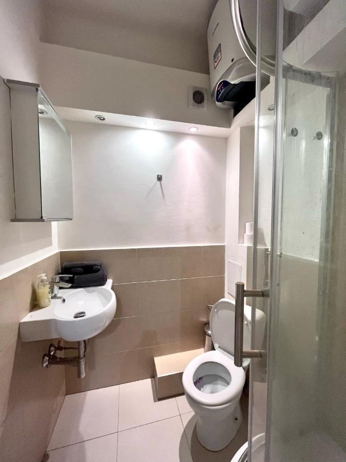 Apartment Quiet Close To Center