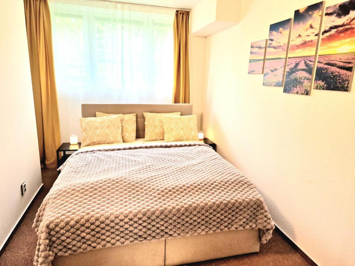 Apartment Wellness Gold With Private Sauna & Jacuzzi Prague