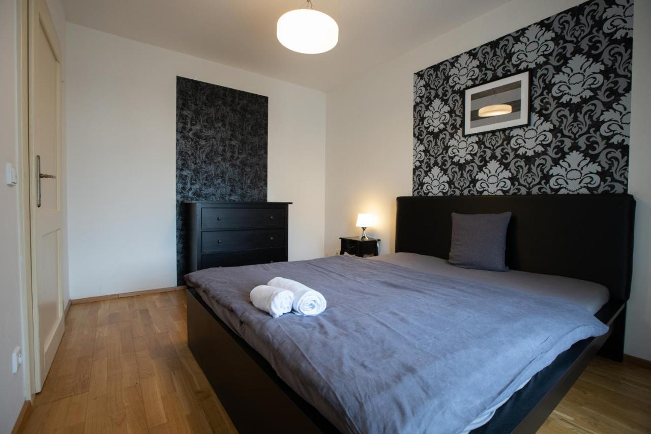 Riverside Spirit Aparthotel 3*