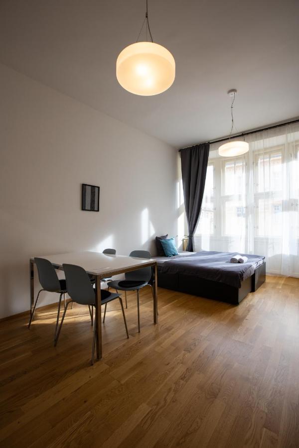 Riverside Spirit 3* Prag