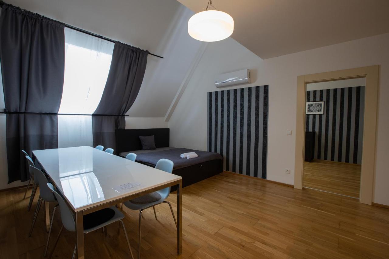 Aparthotel Riverside Spirit