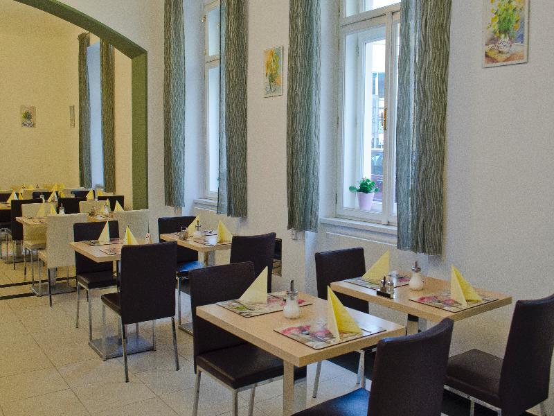 Pav Hotel Prague