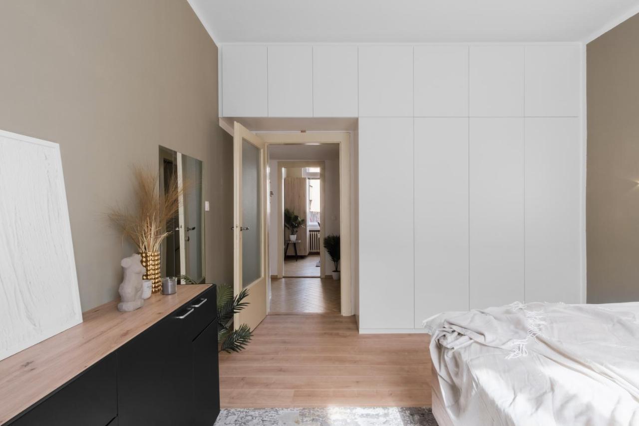 Deluxe In Old Town By Days Appartement *