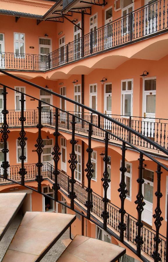 Patio Otel