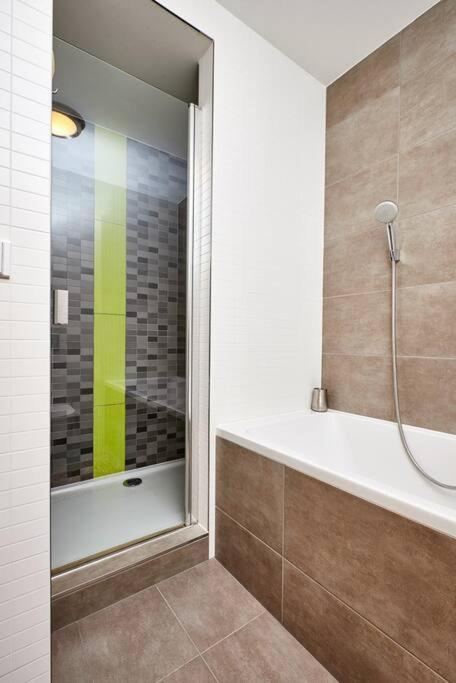 Daire Luxury In And Free Parking Prag