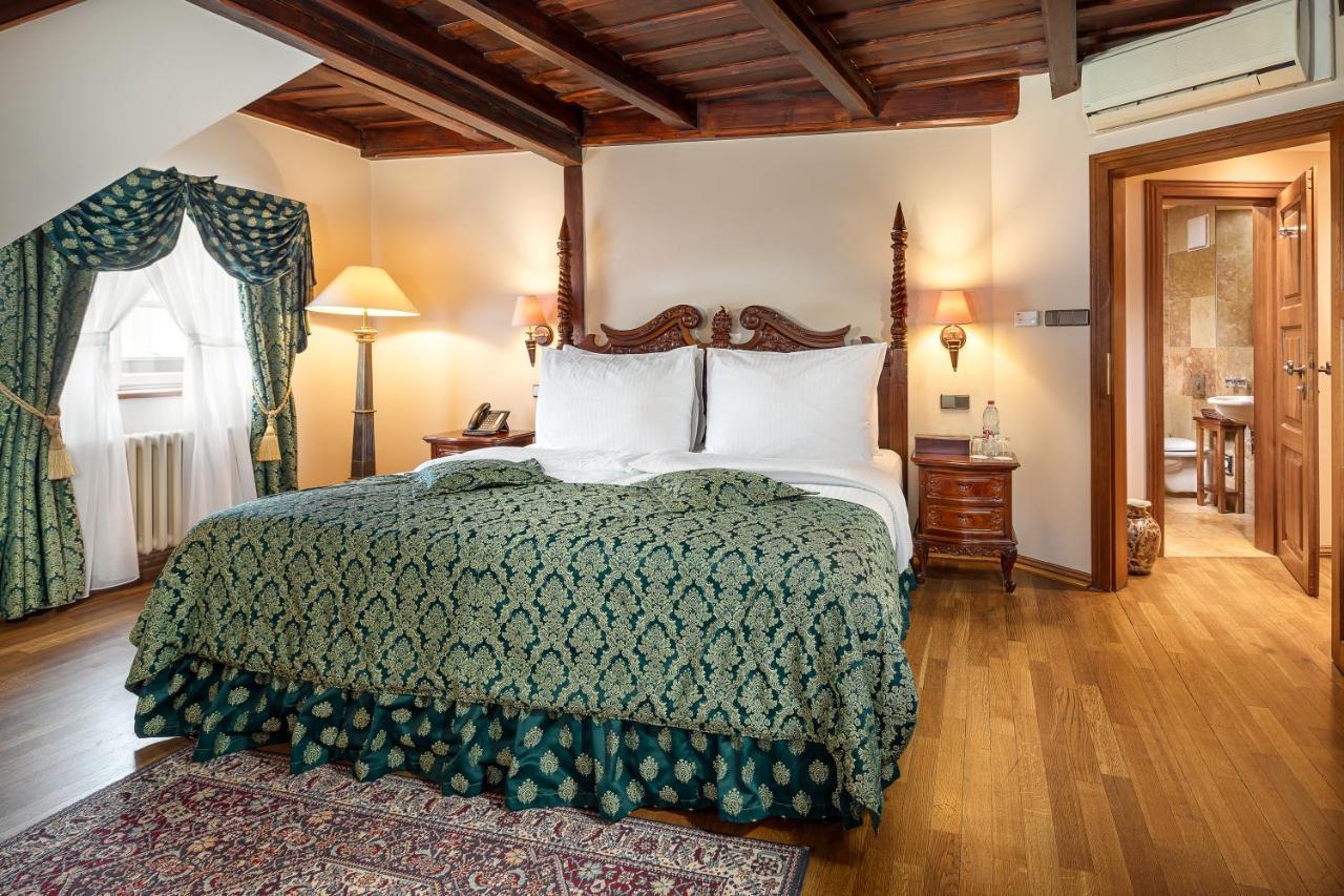 U By Bhg Hotel Prague