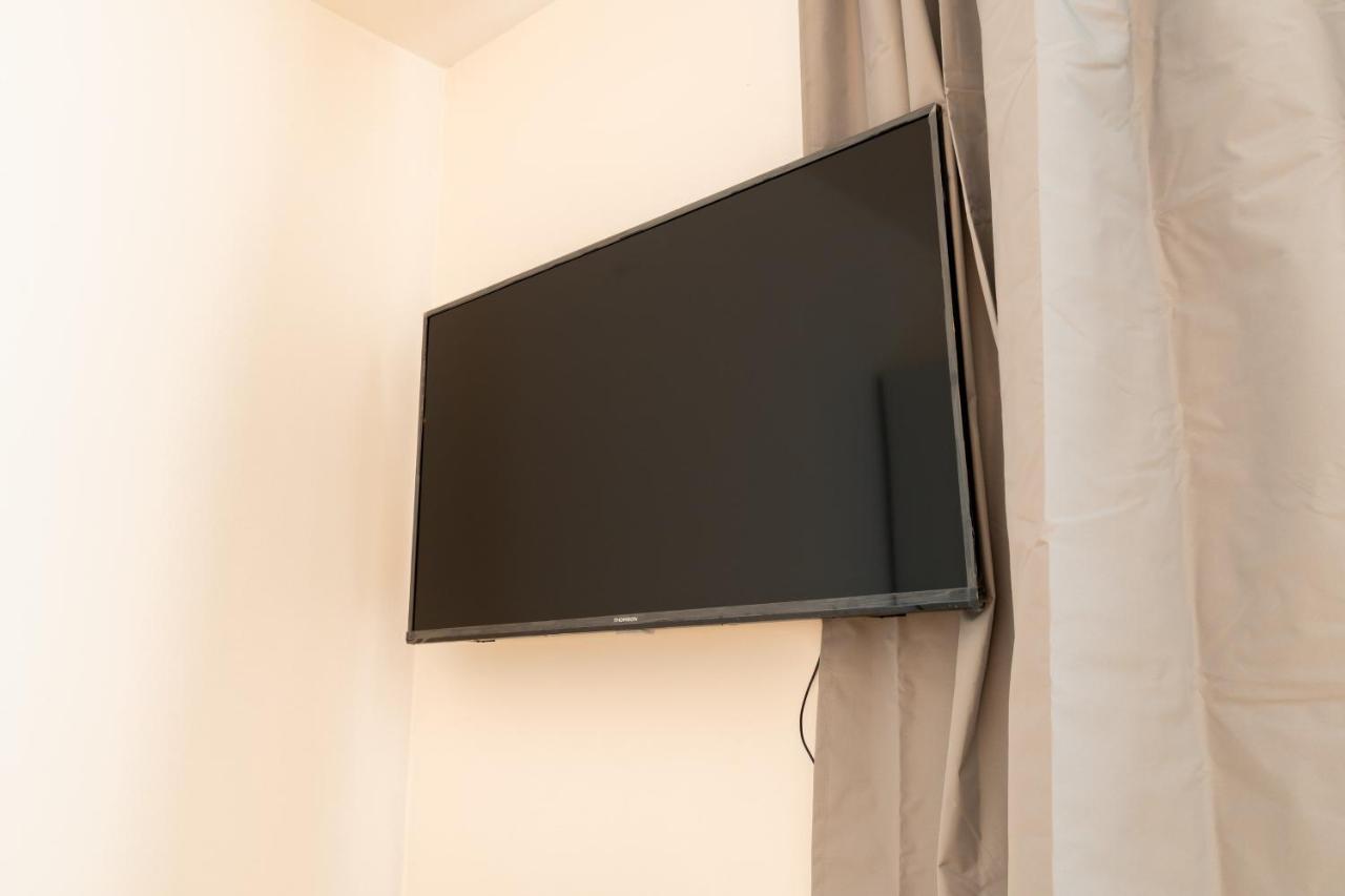 Apartment Brand New Two #34 With Free Secure Parking In The Center Prague