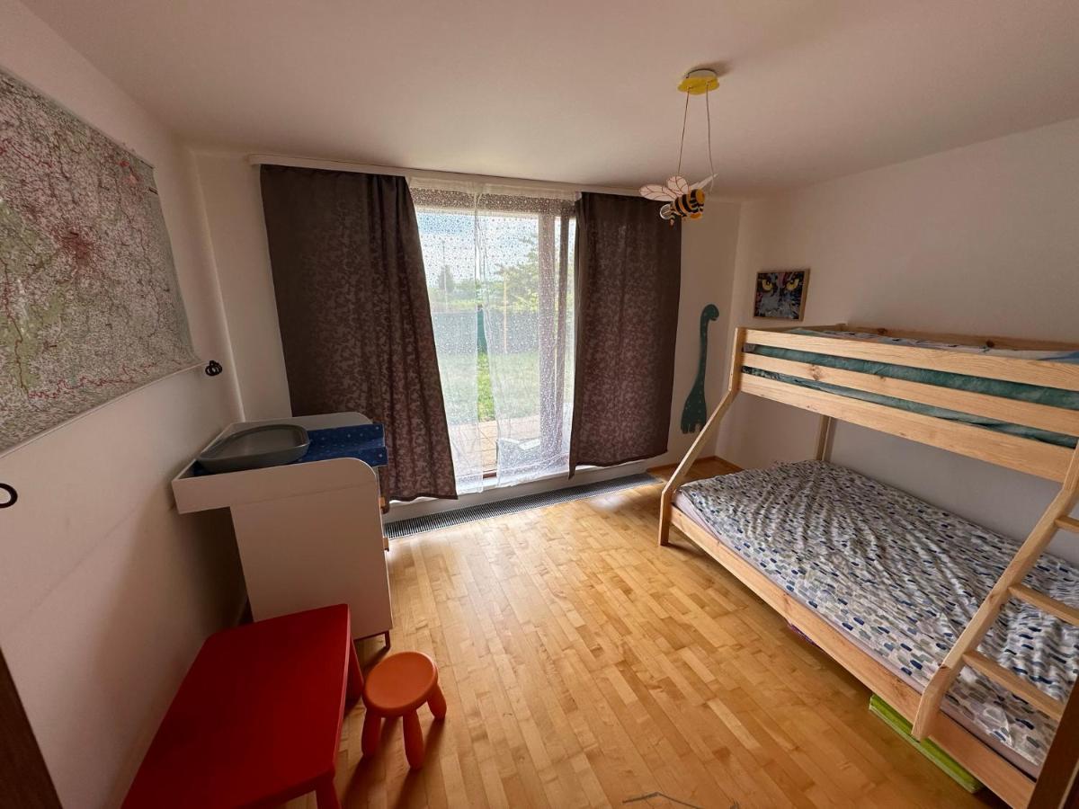 Daire Simple With Garden 15 Min From Center&airport *