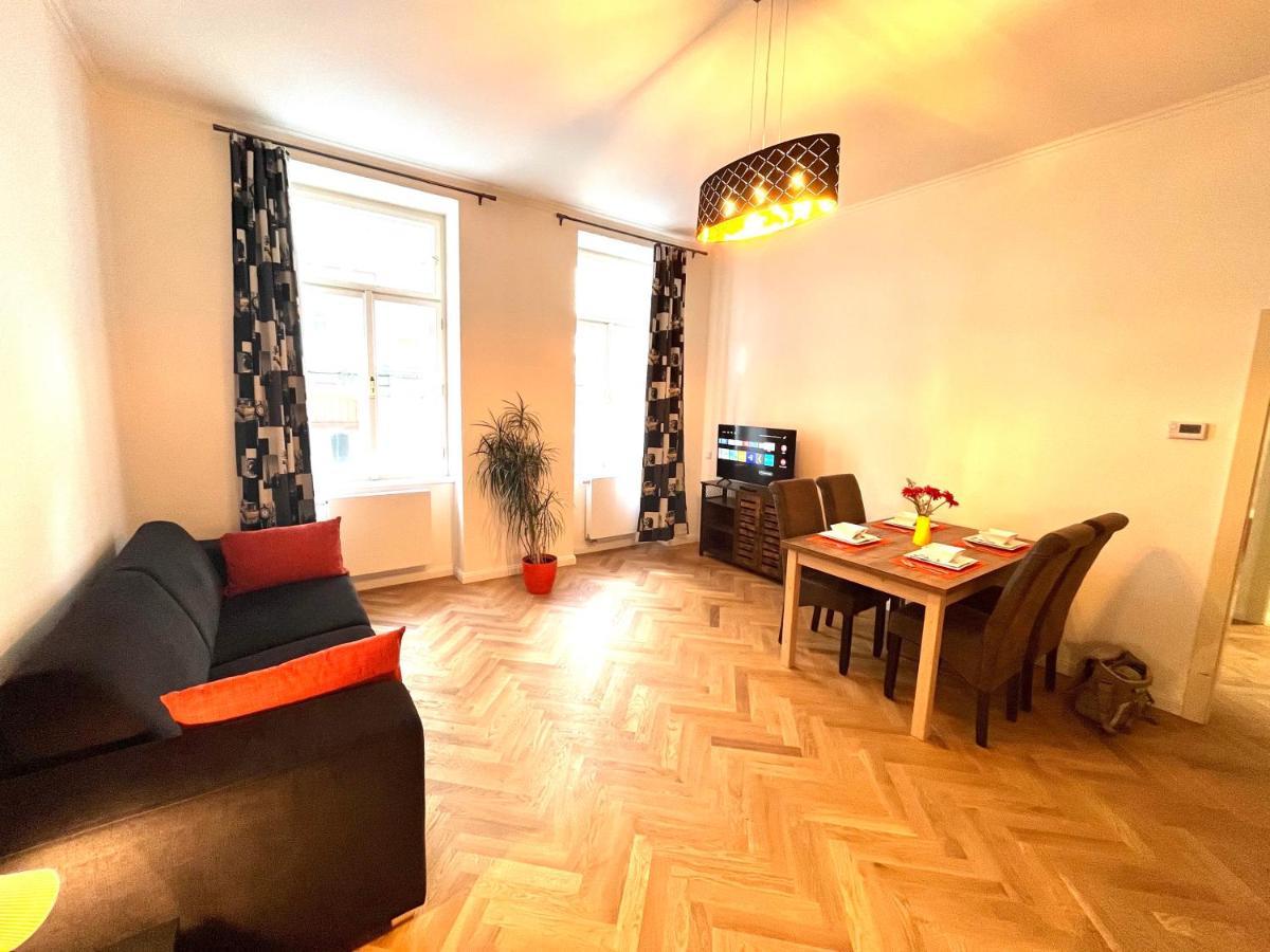 Appartement Cute Zborovska