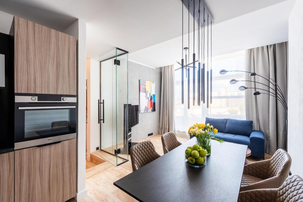 Apartment Luxury With A Balcony And A Terrace Prague