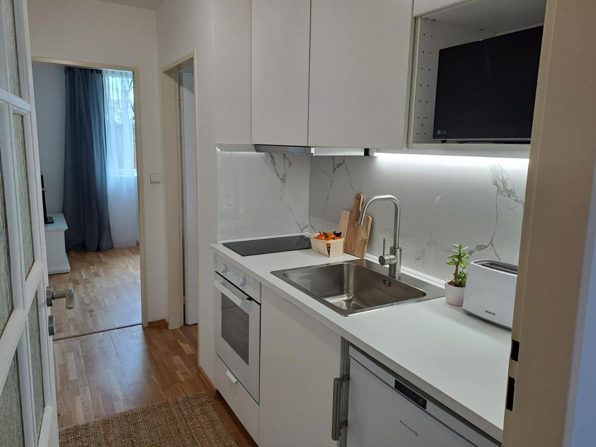 Apartmanovy Dum Se Zahradou V Klidne Casti Prahy Daire *