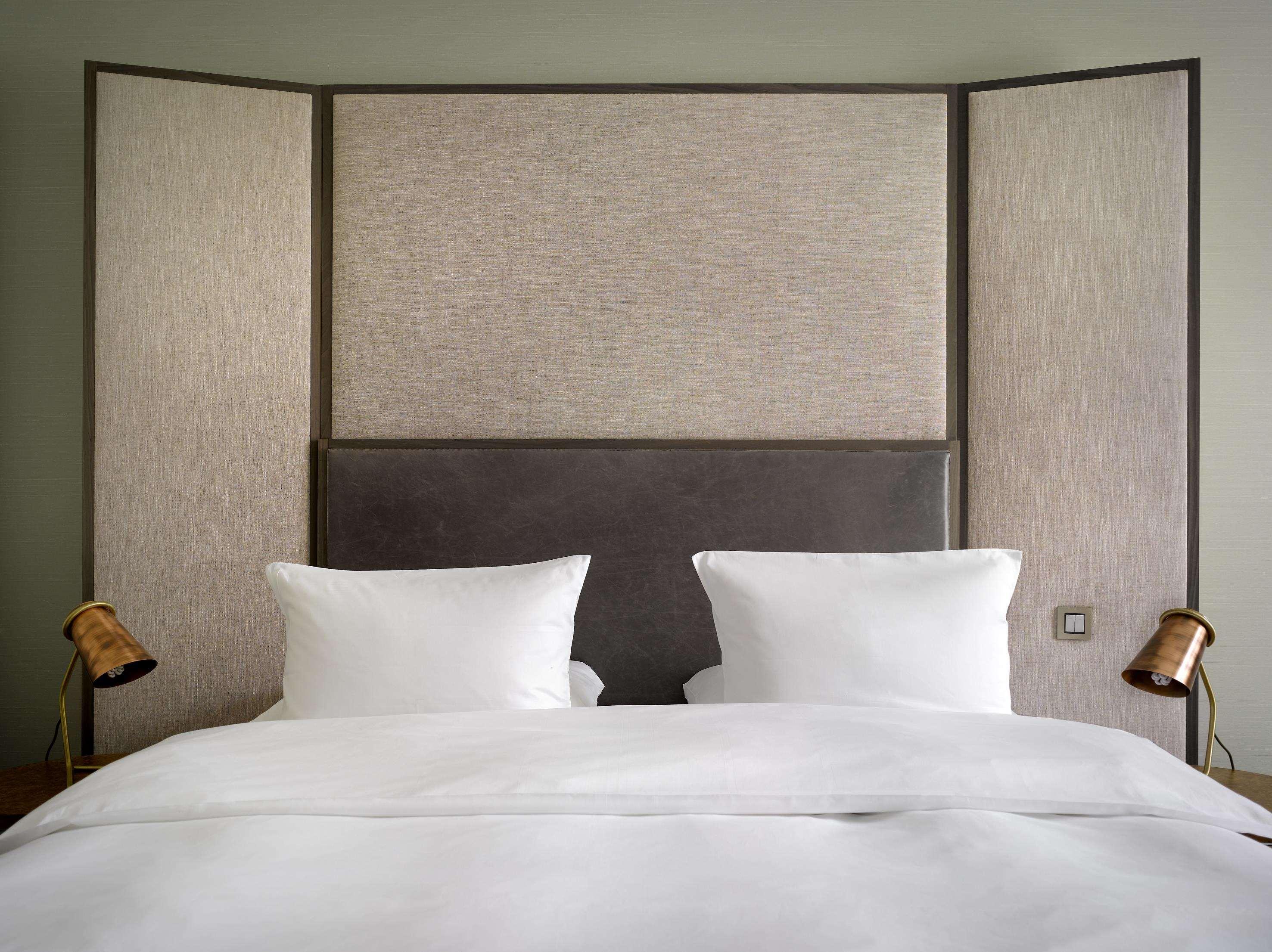 The Emblem - Preferred & Hotel Prague