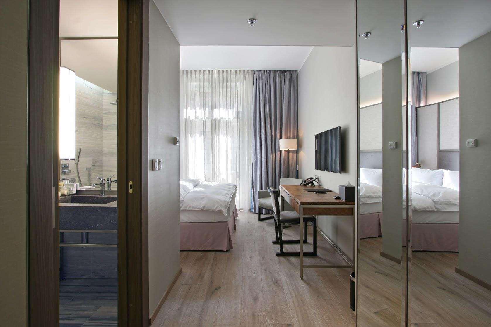 The Emblem - Preferred & Hotel 5*