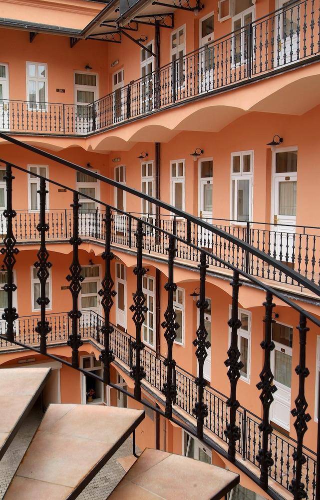 Ariston Hotel Prague