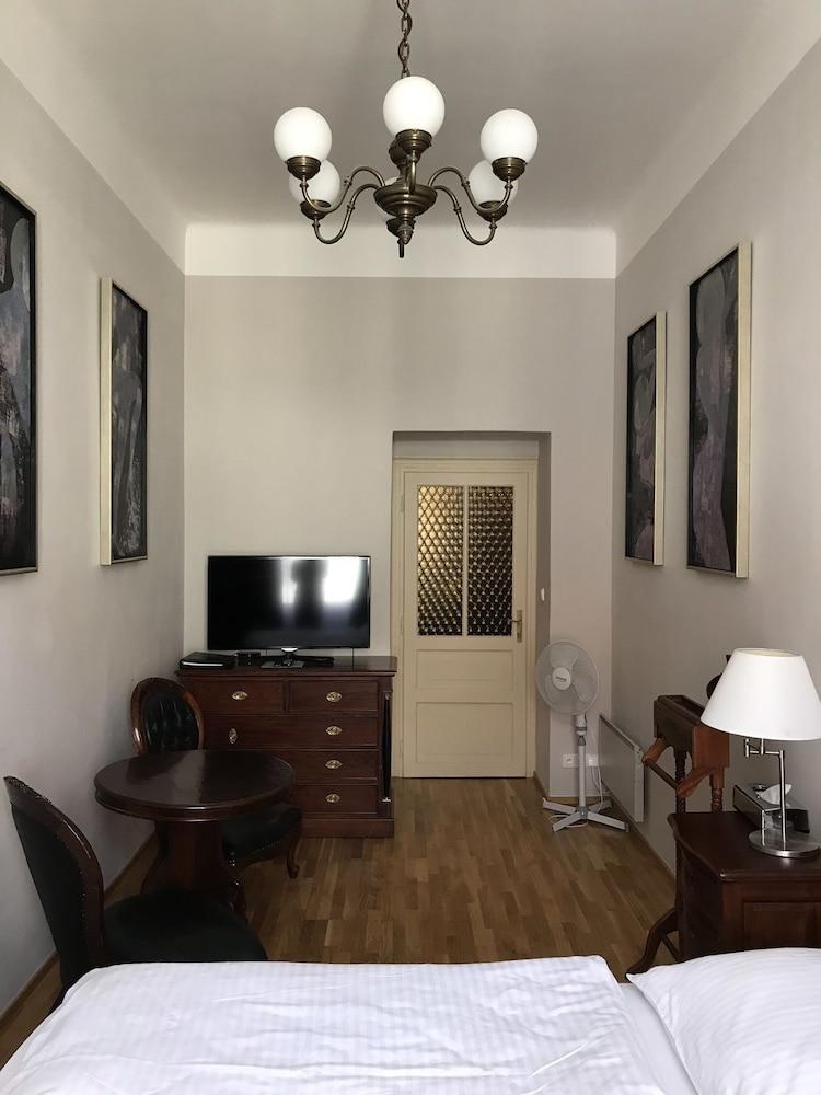 Hotel U Zlateho Stromu Prag