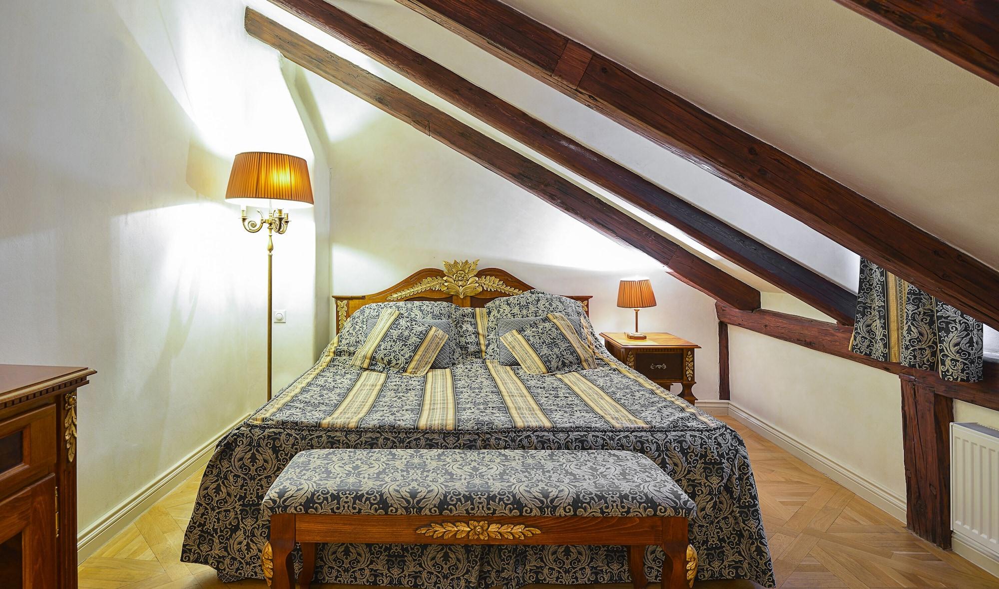 Bijou De Aparthotel 4*
