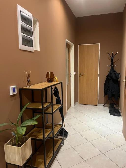 Byt 3+1 S Dvemi Kuchynmi Apartamento *