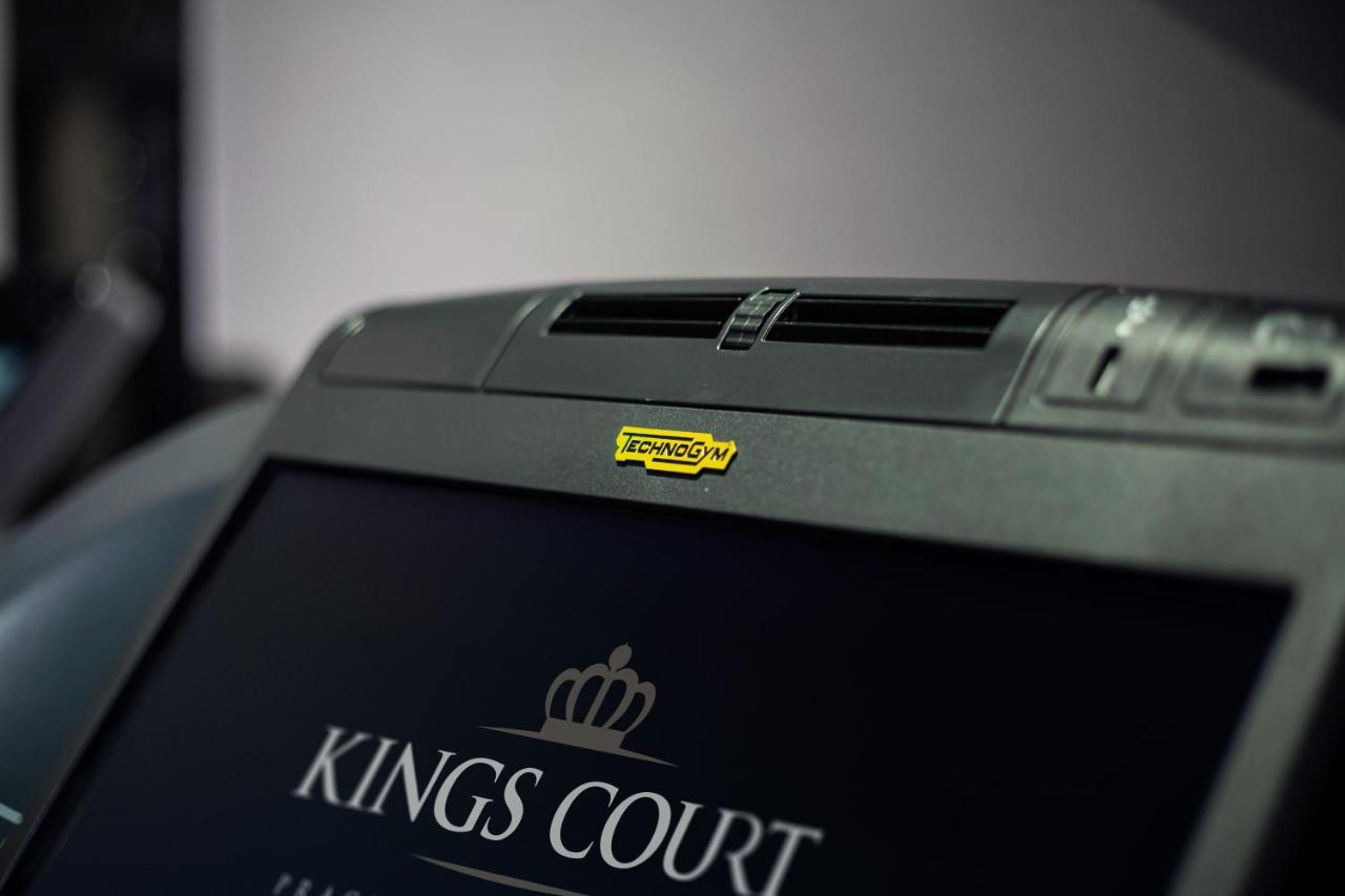 Kings Court 5*