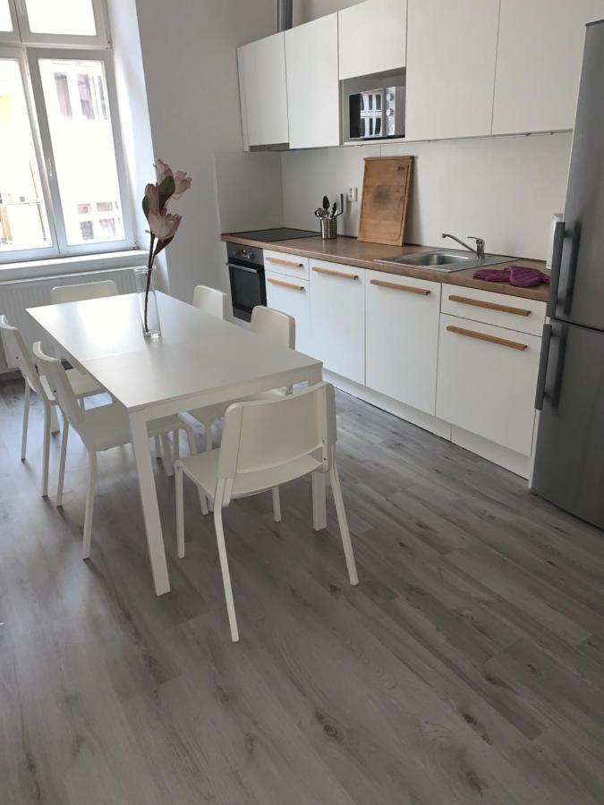 Hostel Only Ladies - Female Only Prague