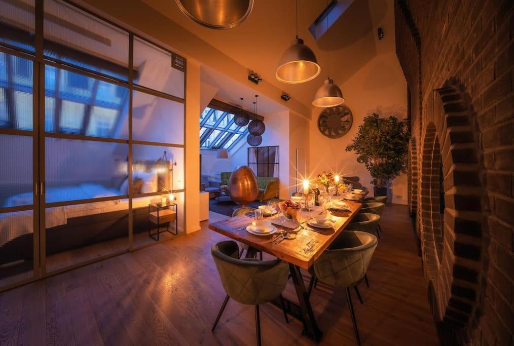 Apartamento 5br+2bath Old Town Industrial Penthouse, A/c *