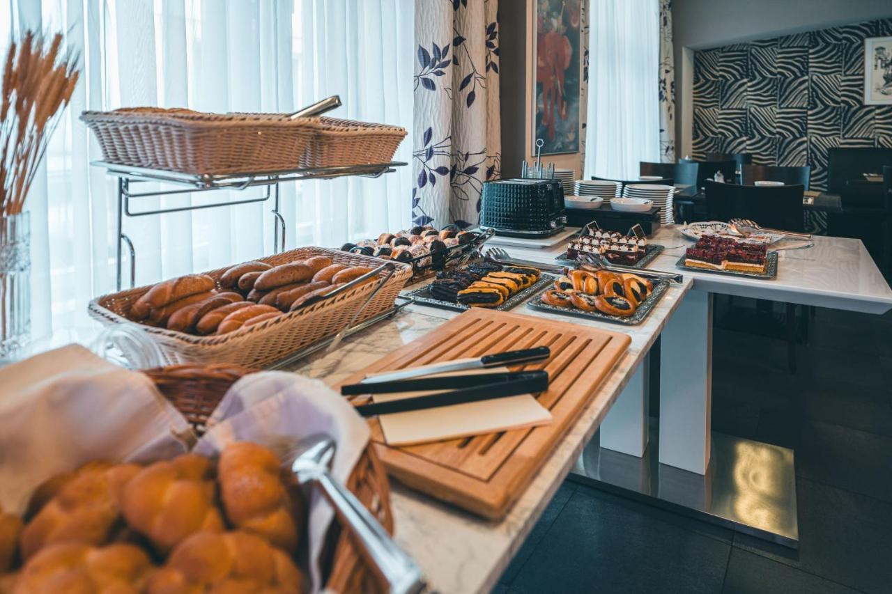 Elysee Hotel Prague