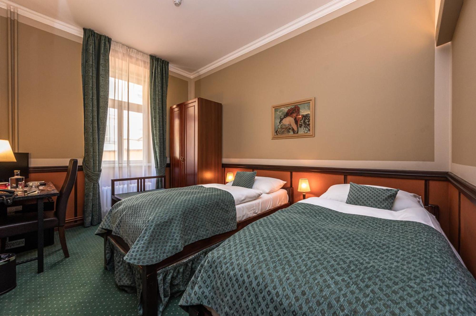 Hastal Old Town Hotel