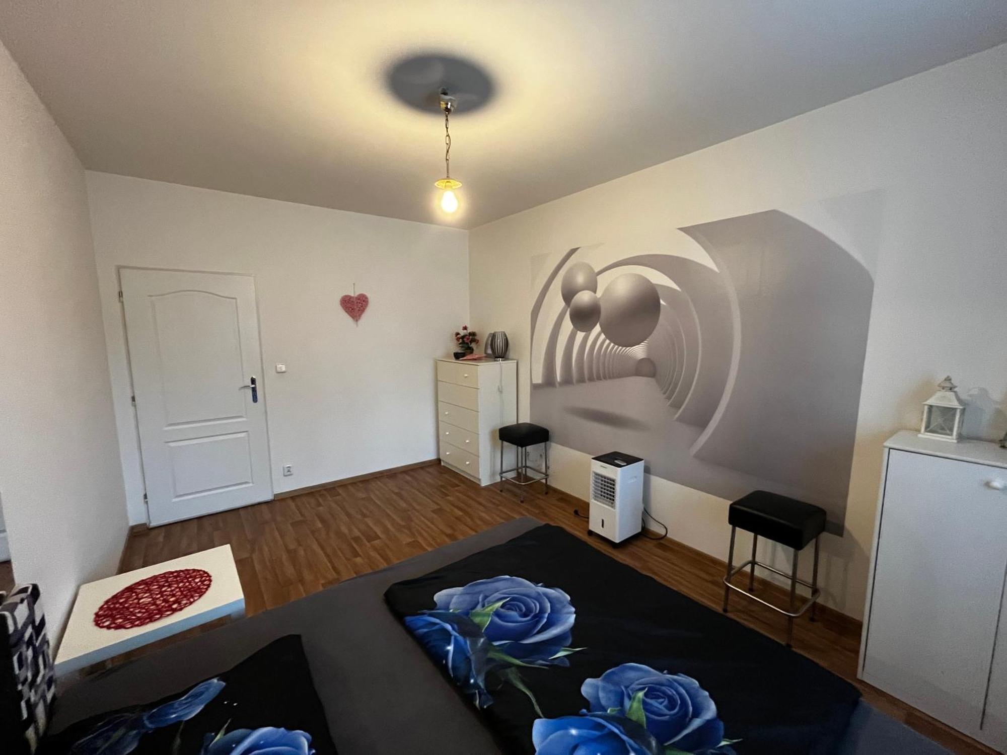 Monfas Garden Apartment Prag