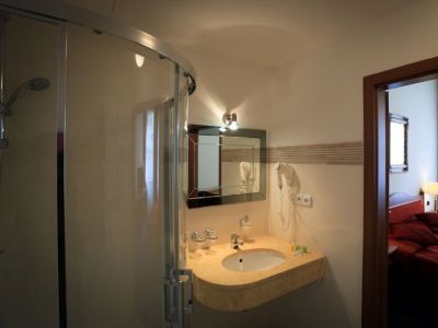 Hotel Ariston 4*