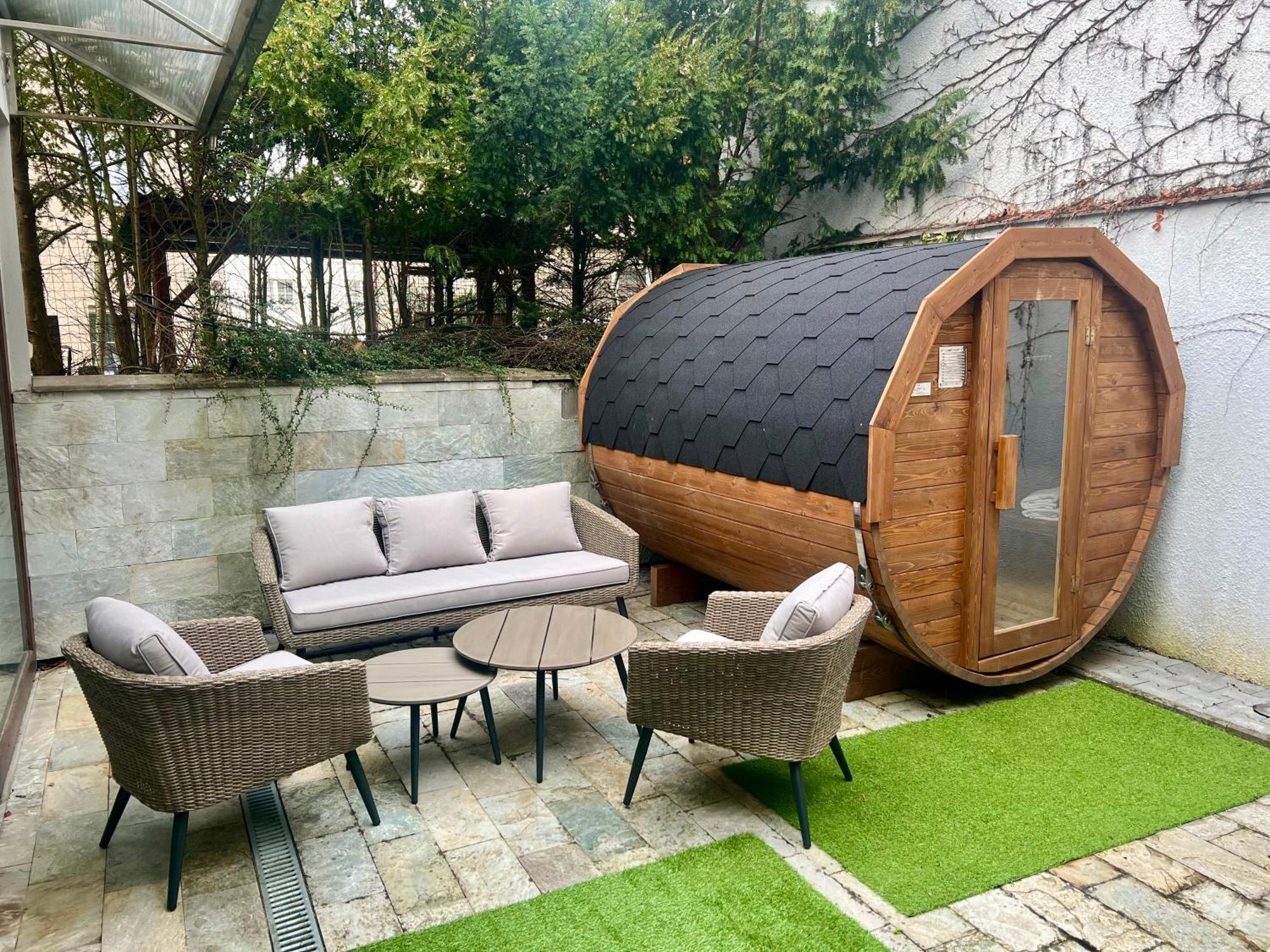 Villa Retro Villa Prague 700Sqm Indoor-Pool, Sauna, Bbq, Table Soccer *