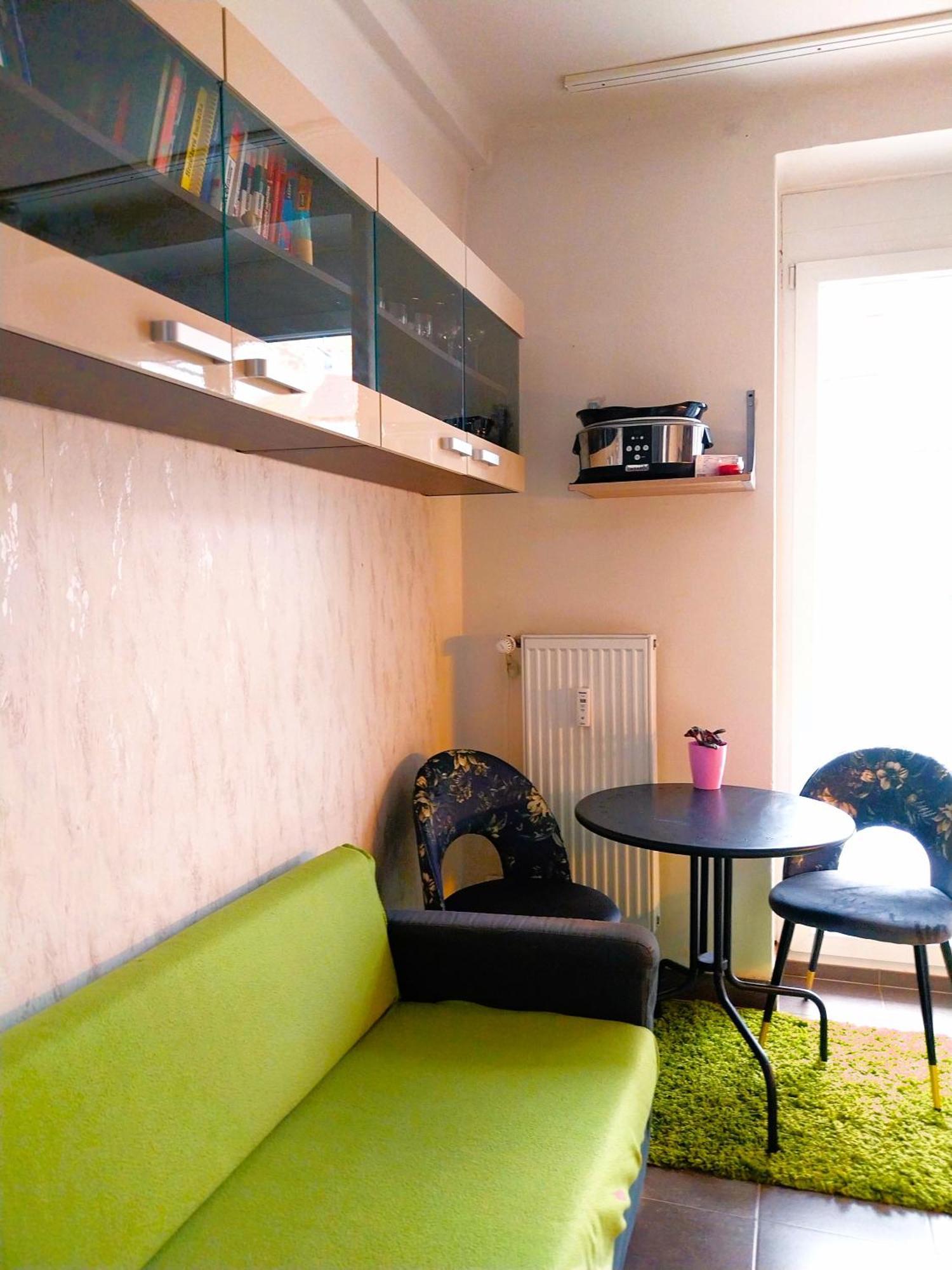 Parking Free One With Netflix In Shared Flat With A Woman In Next And Shared Bathroom And Kitchen No Invoice Hospedagem domiciliar *