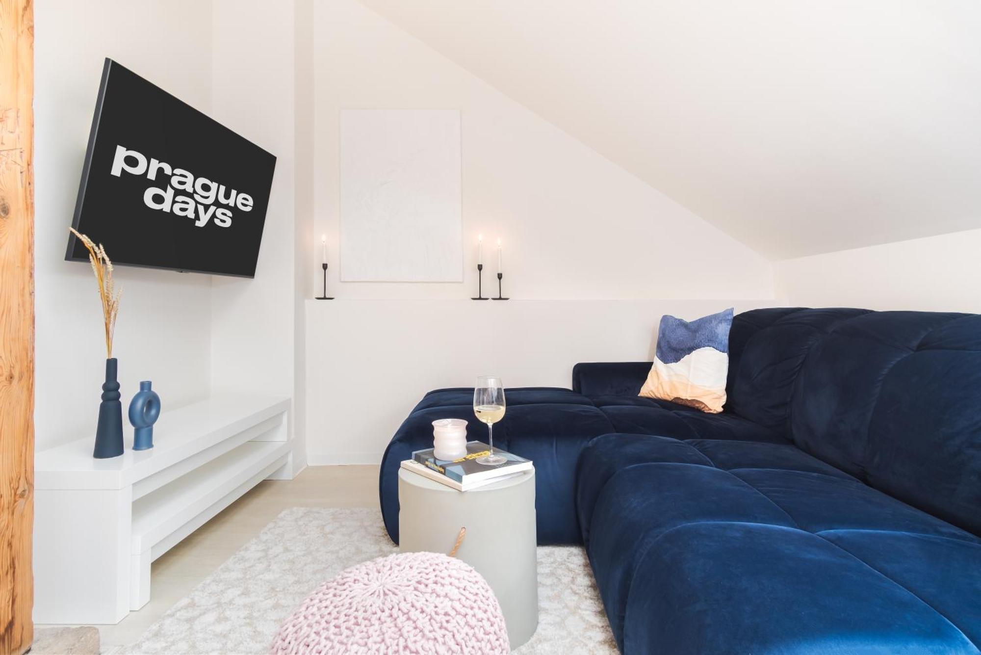 Apartment Mizu House By Days Prag
