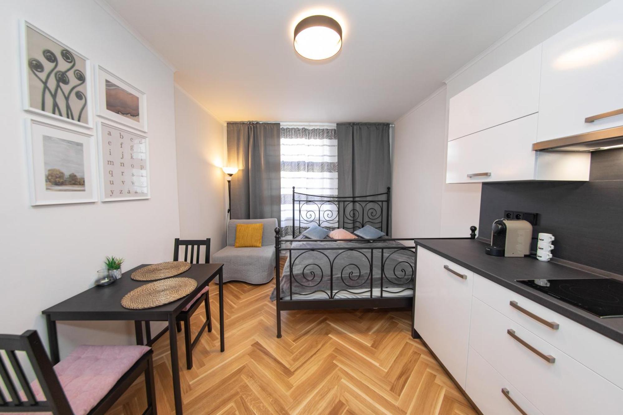 Nekazanka Apartment *
