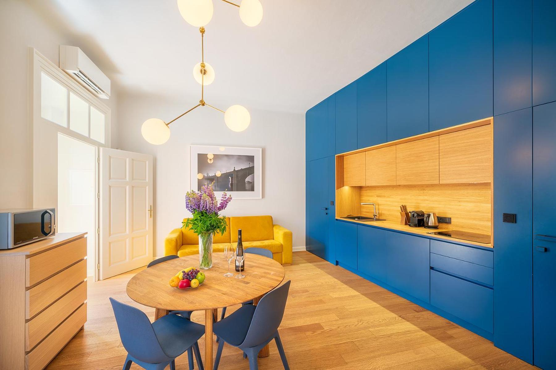 Daire Quiet Center In Hip & Foodie Area *