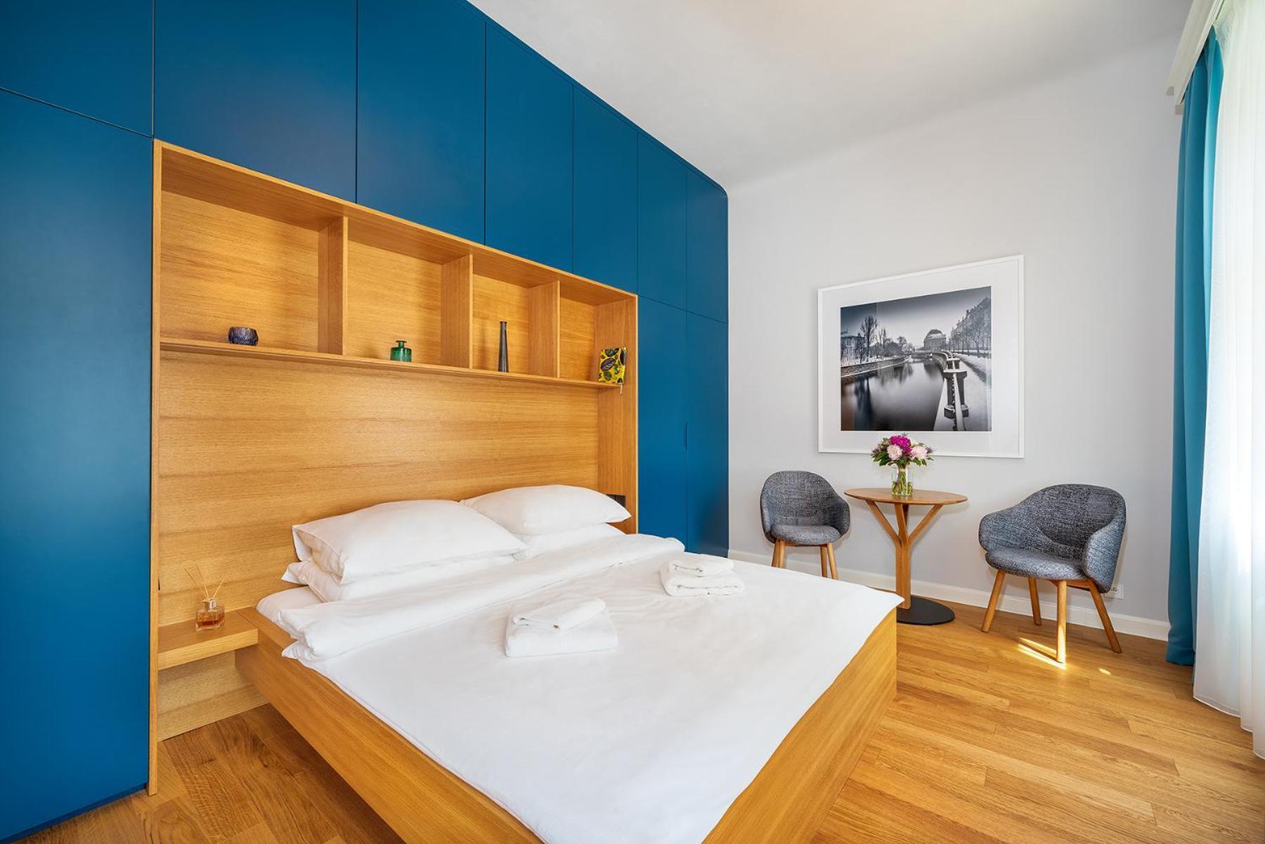Quiet Center In Hip & Foodie Area Daire *