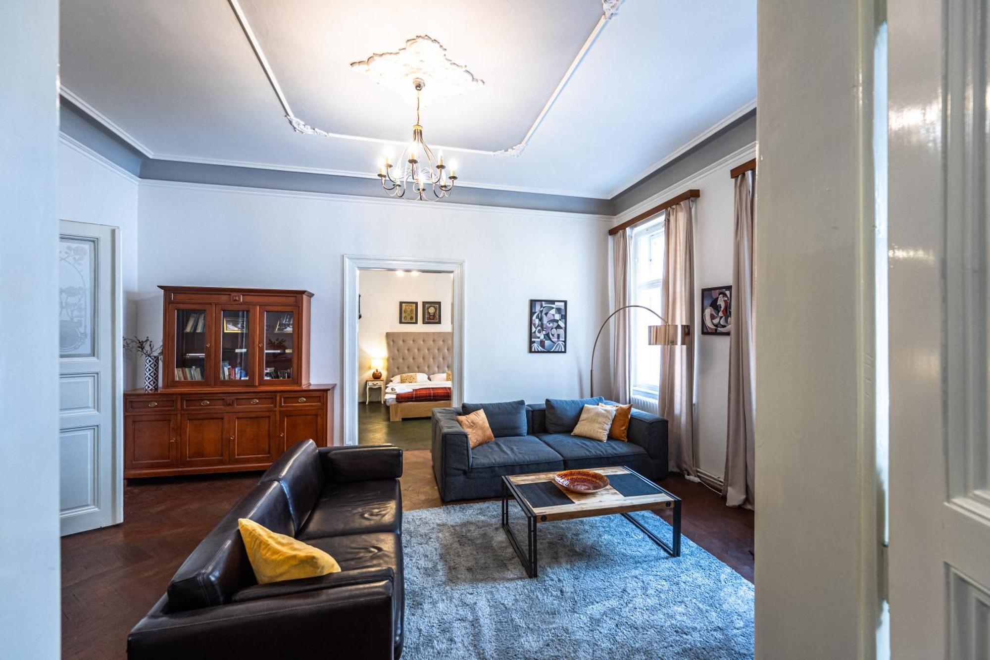 Apartment Wishlist Residences - Old Town Square