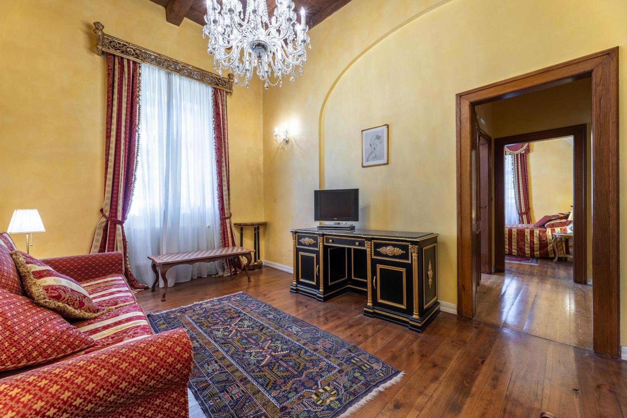 Nosticova Apart Otel *