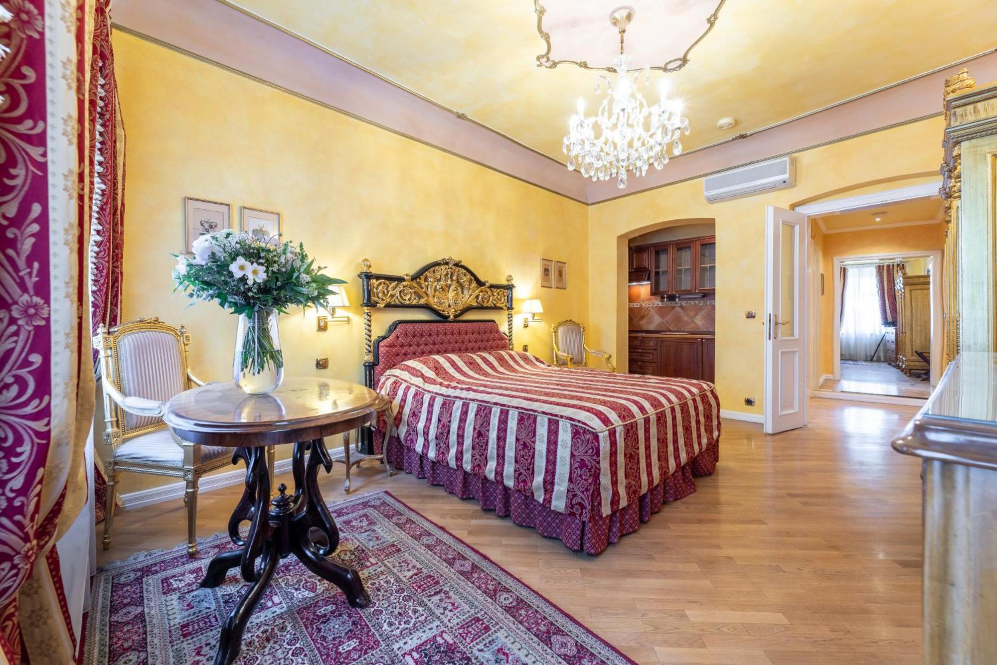 Apart Otel Nosticova *