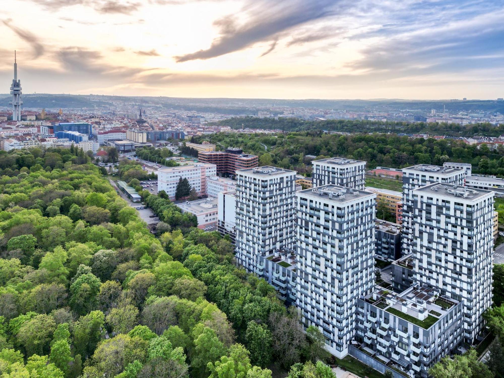 In Residential Tower - Parking Apartment *