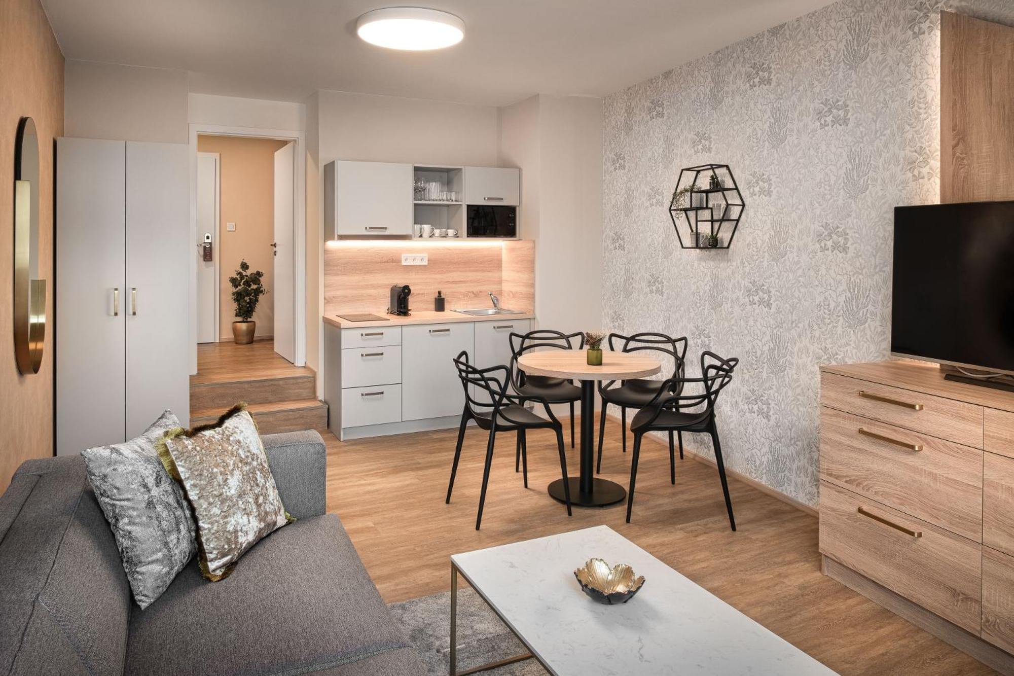 Theatre 9 By Adrez Apartment Prague