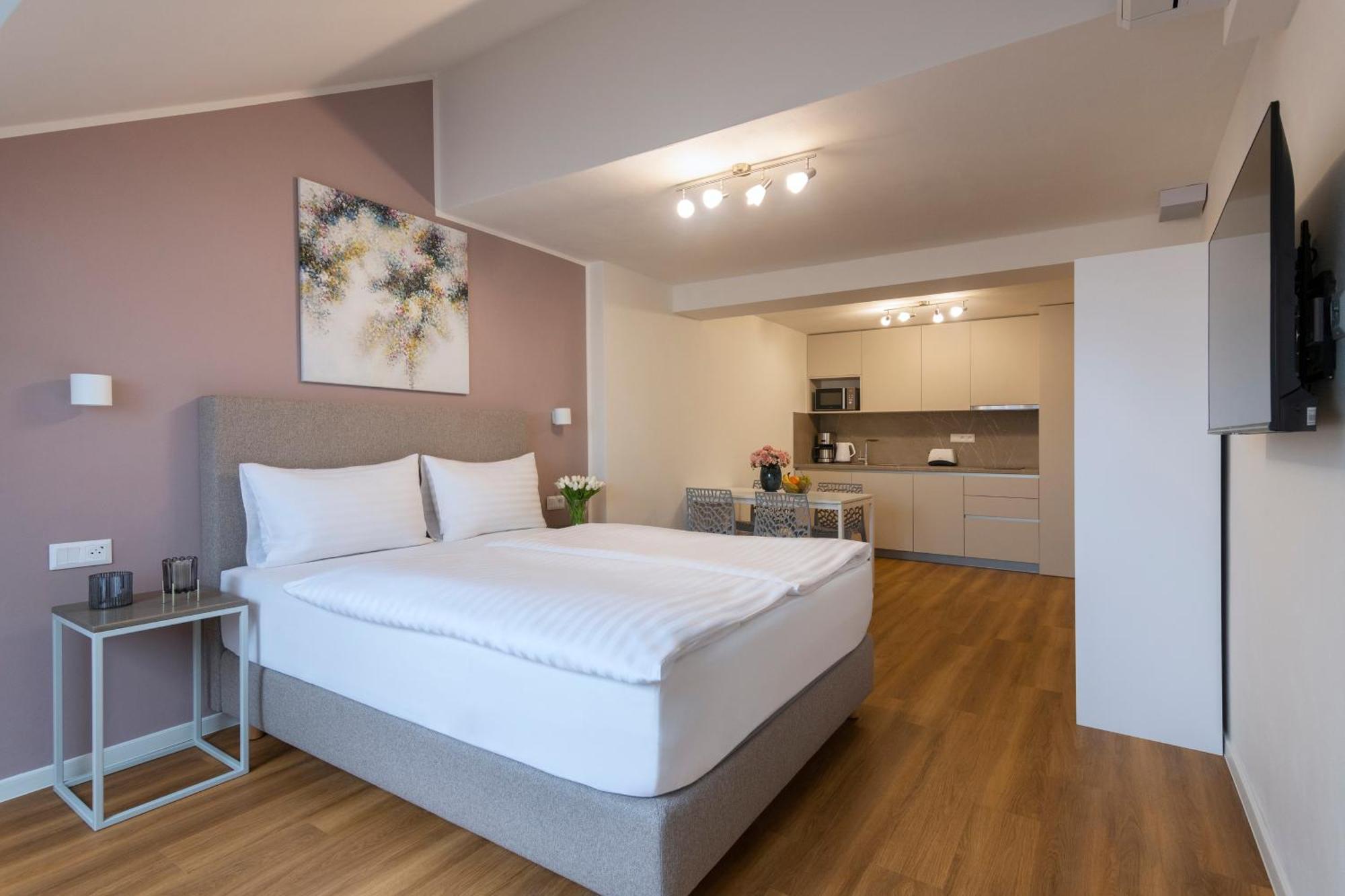 Aparthotel Hidden Art Boutique By Dwellfort Prague
