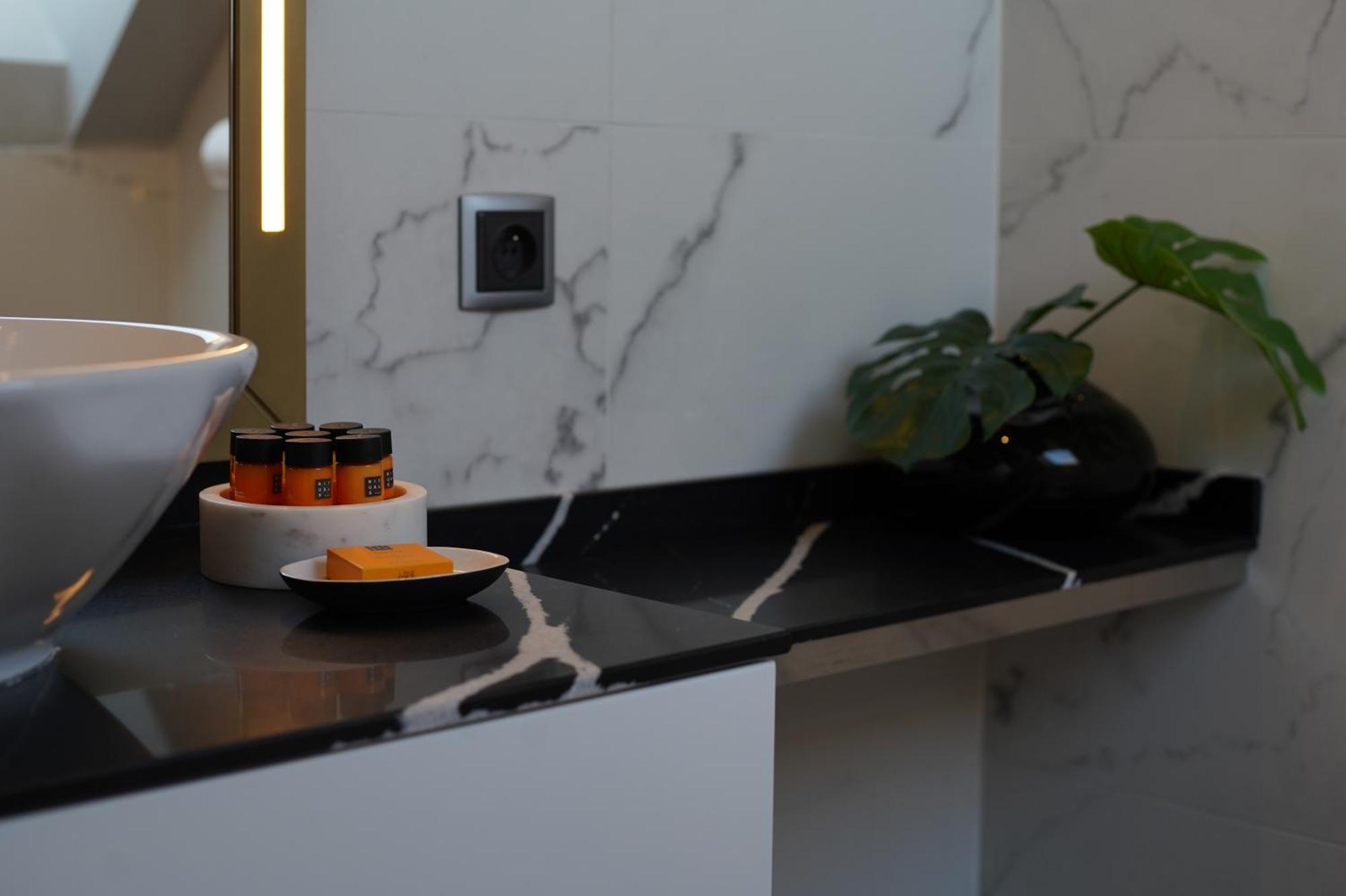 987 Design Hotel