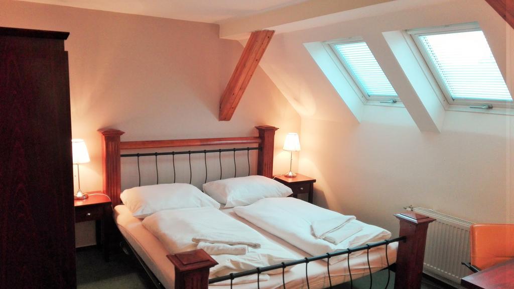 Elen's Arlington 3*