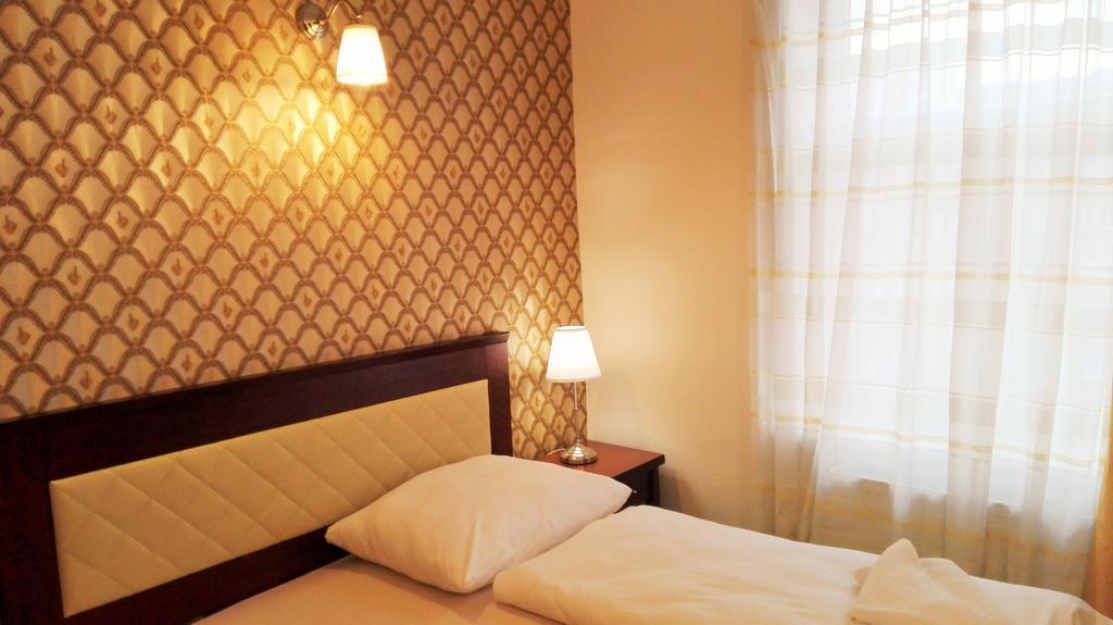 Hotel Elen's Arlington 3*
