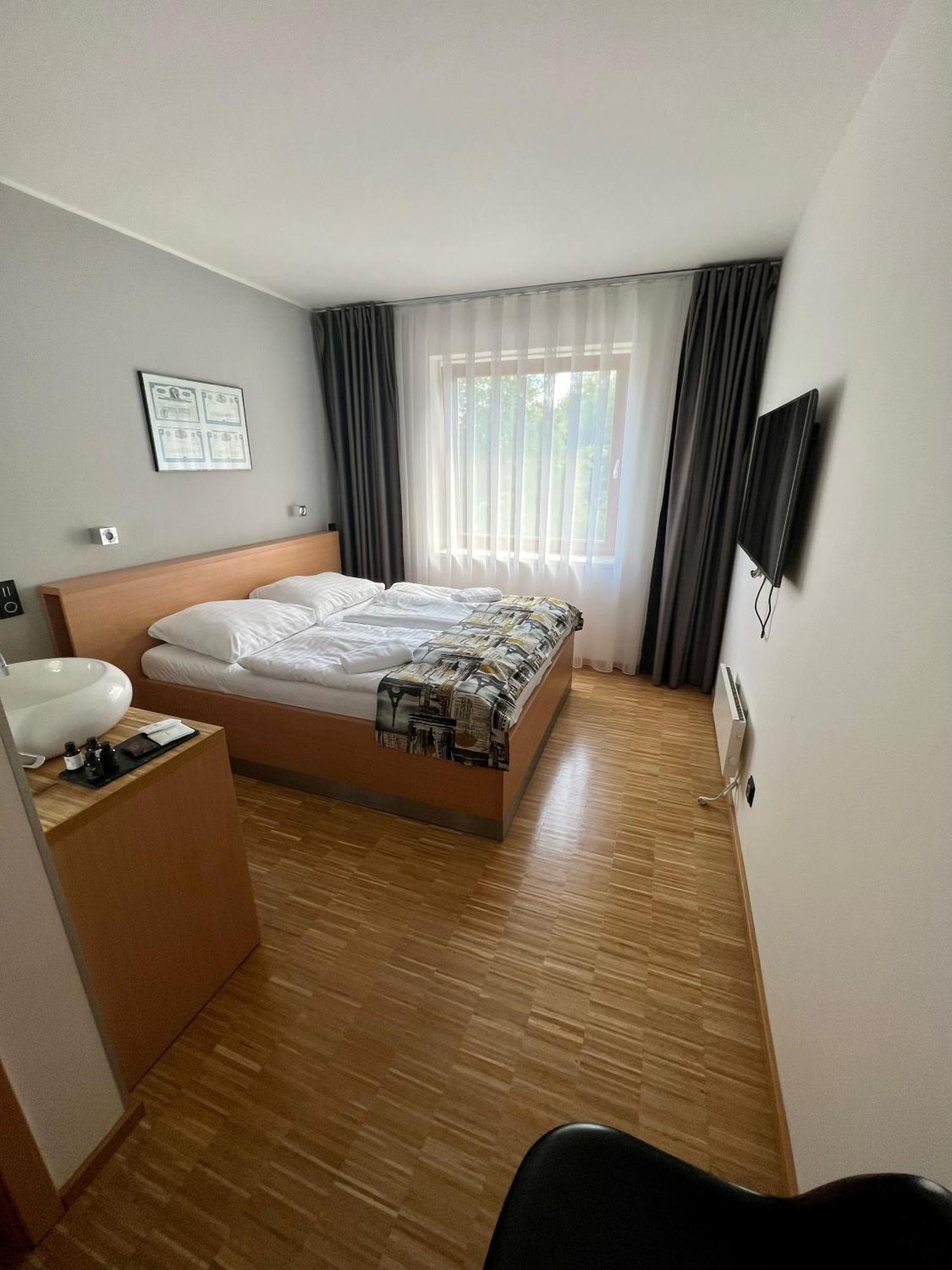Blue Orange Otel 4*