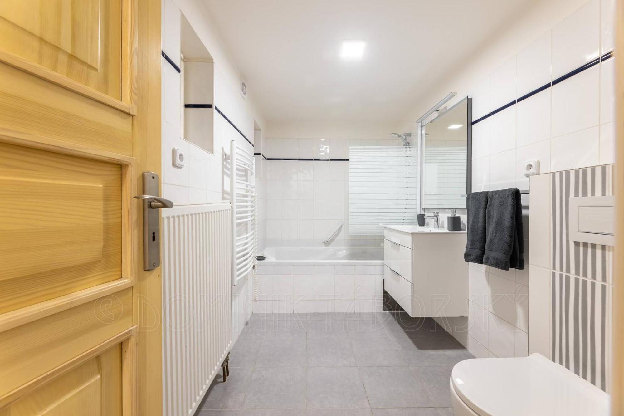 Karlova Old Town Apartment *