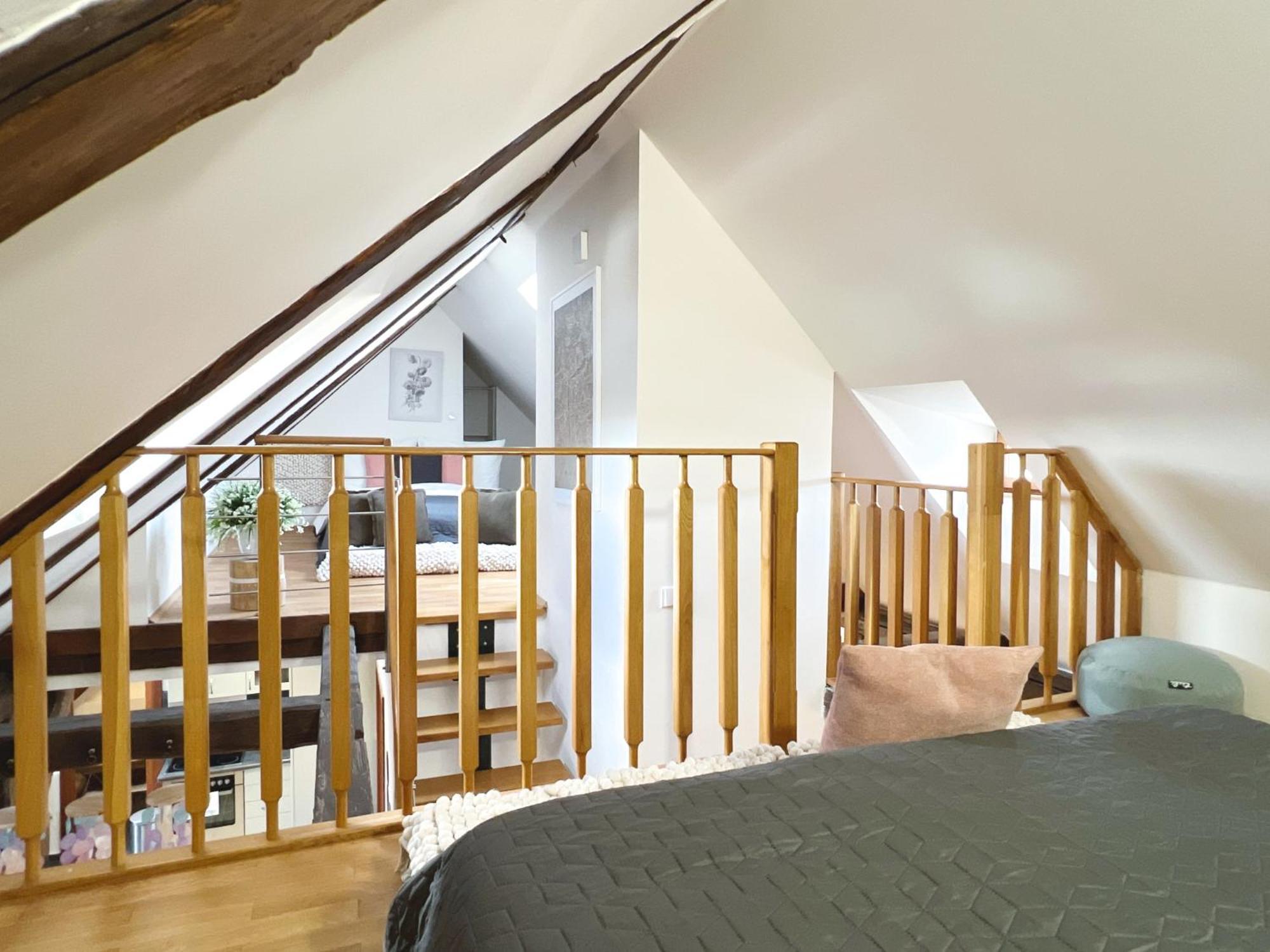 Charles Bridge Apartment