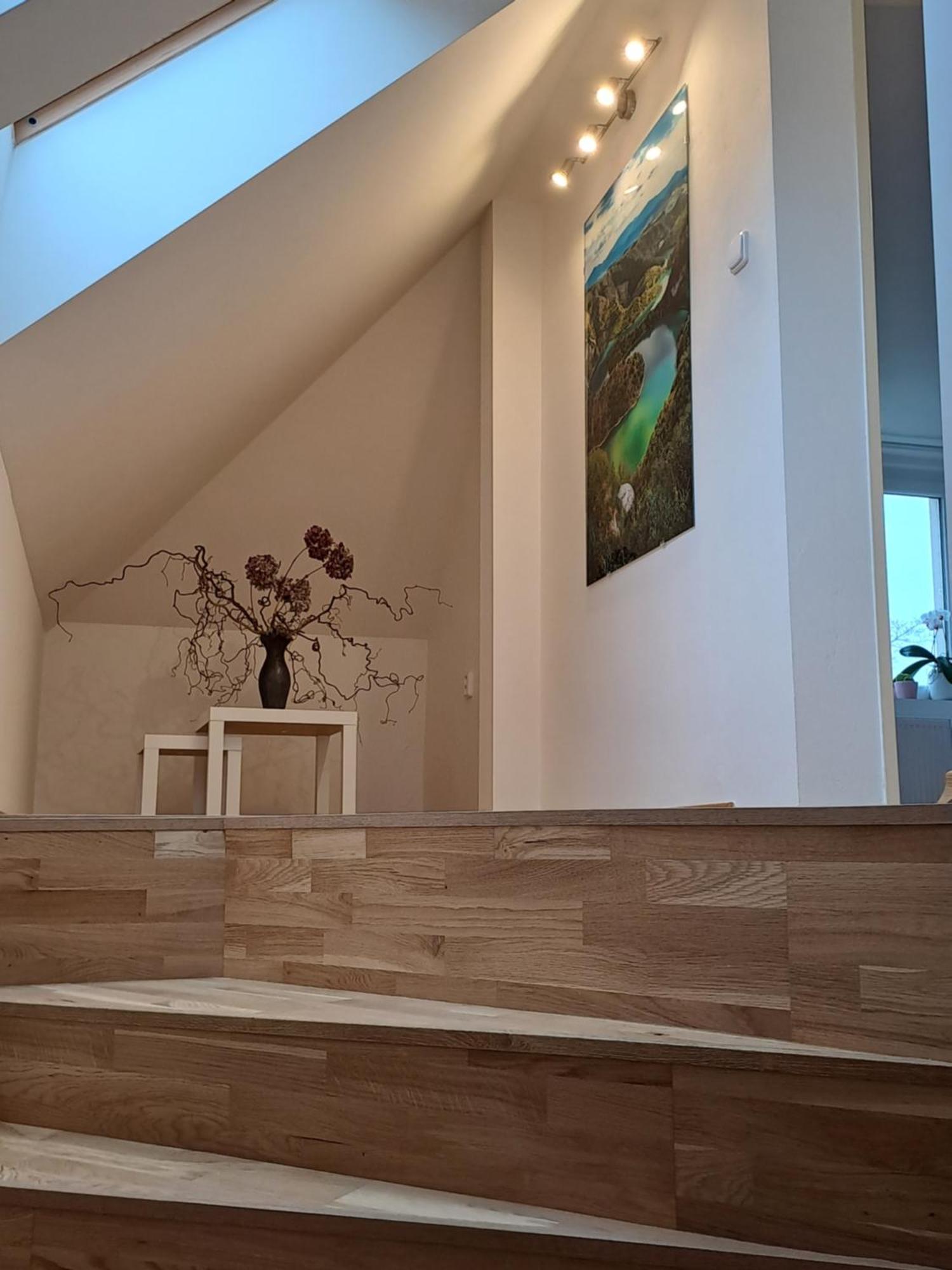 Apartmanovy Dum Se Zahradou V Klidne Casti Prahy Daire