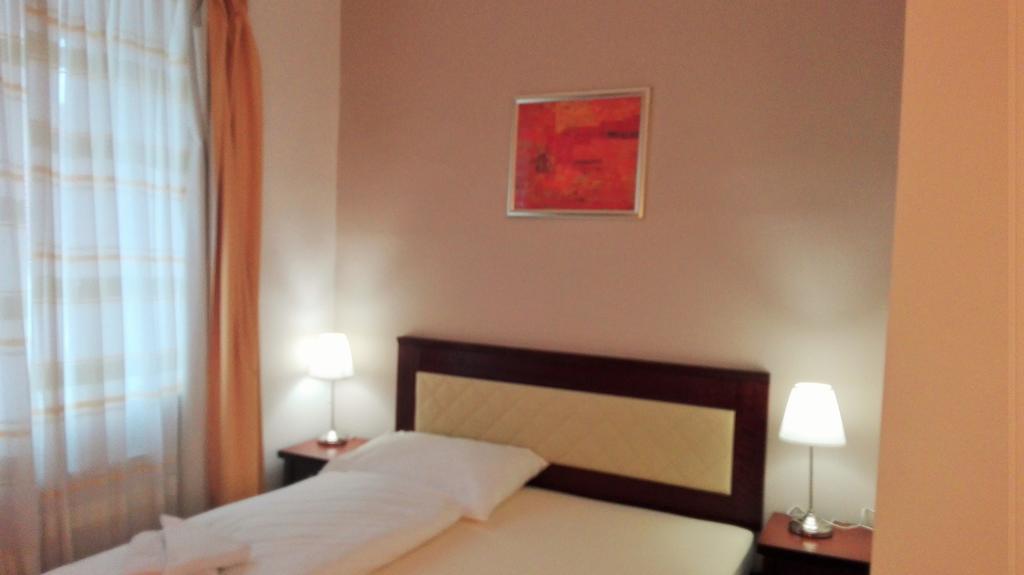 Hotel Elen's Arlington Praga